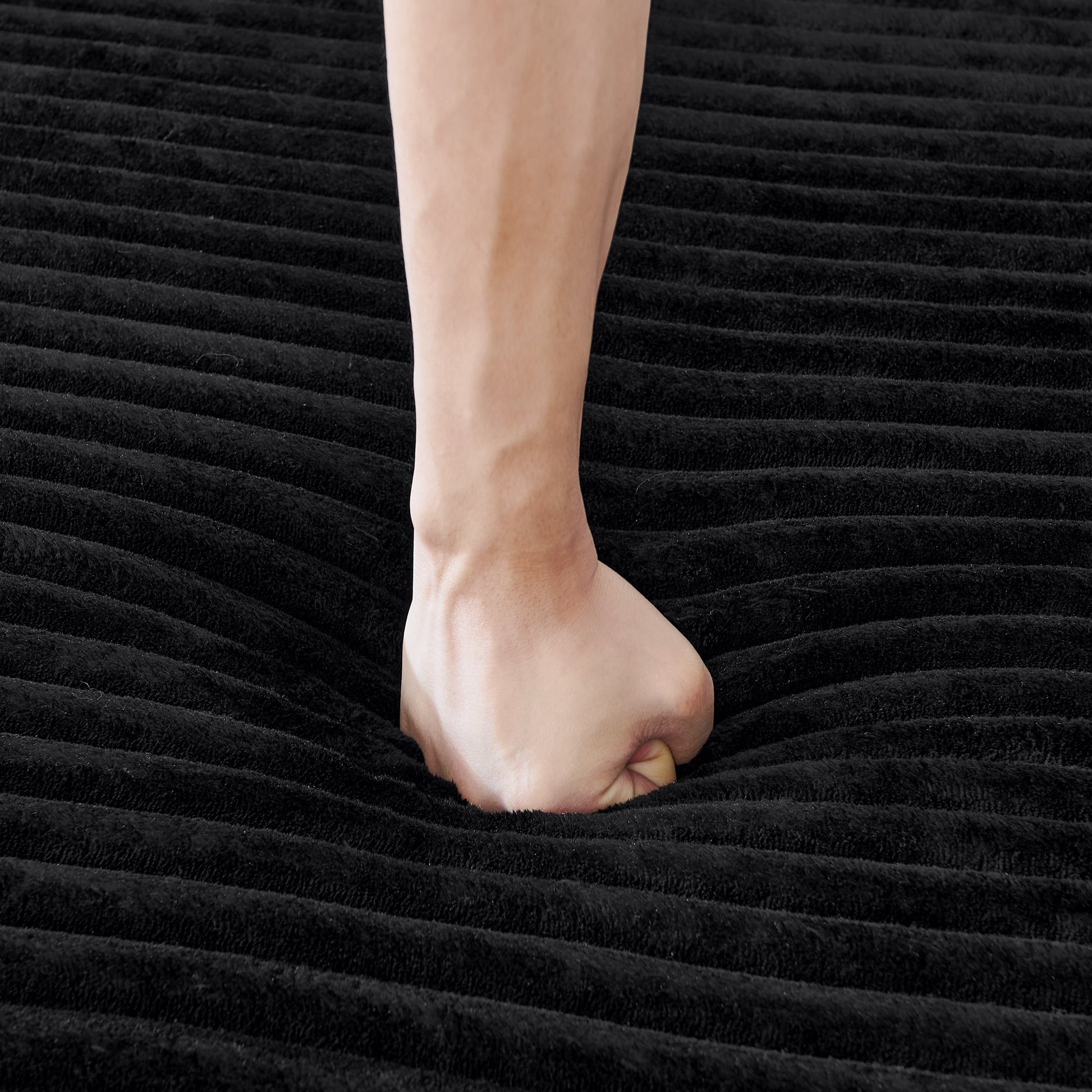23450528